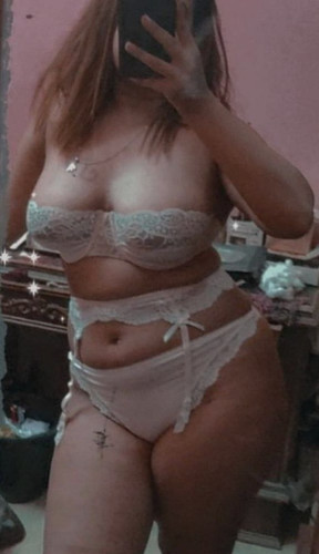 تشكيلة نار من صور مسربة من موبايلات أصحابها FWsfvf9.md