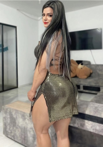 تشكيلة نار من صور مسربة من موبايلات أصحابها FWsoC4S.md