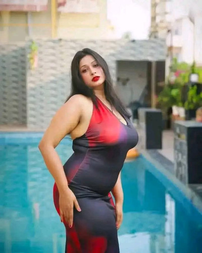 تشكيلة نار من صور مسربة من موبايلات أصحابها FWsxKHF.md