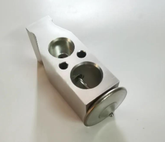 YDL110086 K0B.png