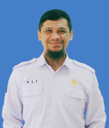 Ali Imron SMPN33.jpg