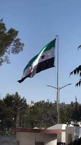 kSEx aYE eVaE1 9.jpg