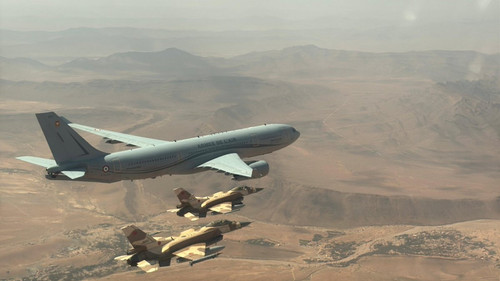 GvAvbh4WIAAYXH5.jpg