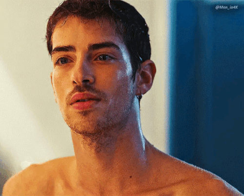 y41j3d63rsce1.gif