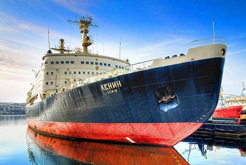 pervyy v mire atomny.jpg