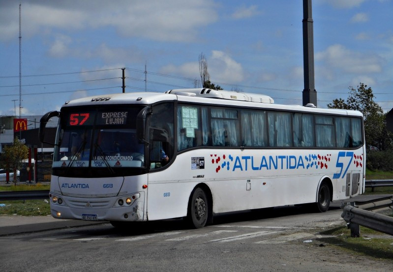 Los colectivos de media distancia cambian su recorrido por obras