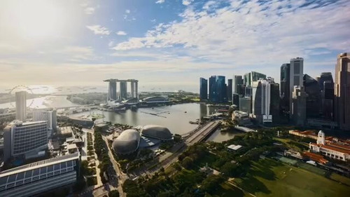 X ZKFCveQkfyVx V.jpg