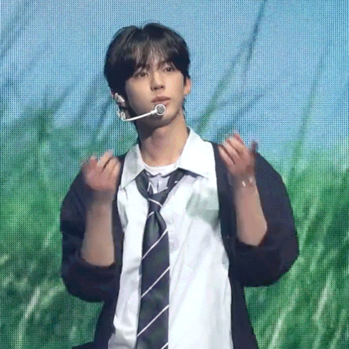7030071706.gif