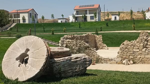 520835442 23999749853049420 1753680424647921441 n.jpg?stp=dst jpg s600x600 tt6& nc cat=107&ccb=1 7& .jpg