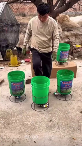 UaXlGfctNvdR4h 8.jpg