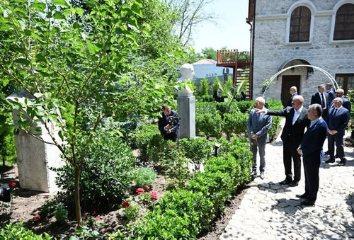 518376432 1088889083379031 5628707432607376957 n.jpg?stp=dst jpg s843x403 tt6& nc cat=110&ccb=1 7& n.jpg