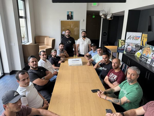 518360500 600479443113326 2289416199717852998 n.jpg?stp=cp6 dst jpg s600x600 tt6& nc cat=101&ccb=1 7.jpg