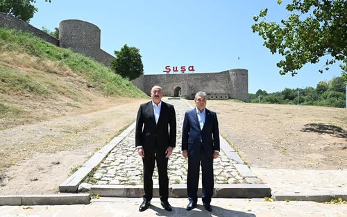 520346310 18473040691075011 6466766716027894127 n.jpg?stp=dst jpg s600x600 tt6& nc cat=110&ccb=1 7& .jpg