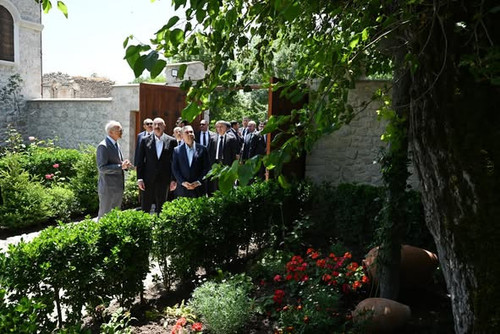 519037881 1299326828263919 8550247416993781979 n.jpg?stp=dst jpg p526x395 tt6& nc cat=102&ccb=1 7& n.jpg