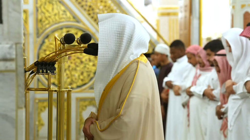 Hvg GAueC9 pcm2Z.jpg