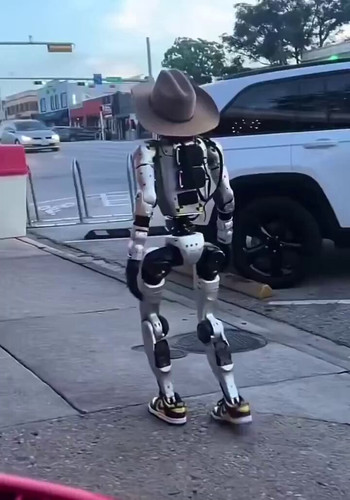 KdQIXKMFcrwnutBJ.jpg