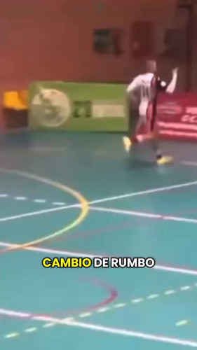 pBs1ZmhEX88gIxMz.jpg