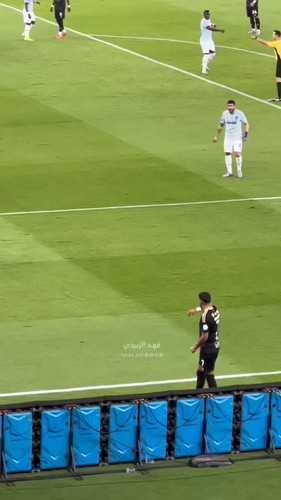 PXeOTpF YVEEy6MF.jpg