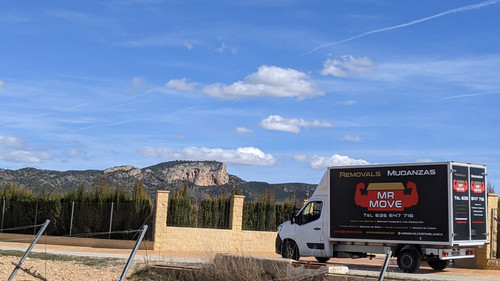 mr move up in the mountians.jpg