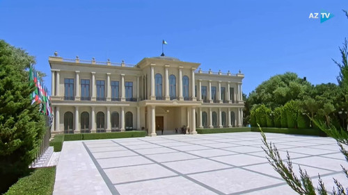 bdAxkjZrSKR36 cs.jpg