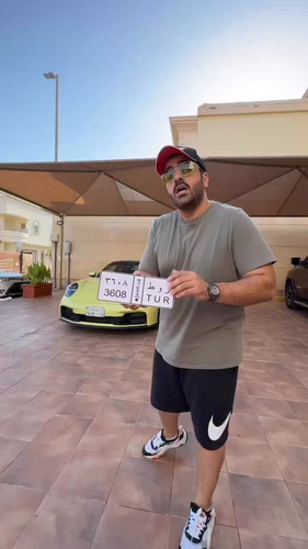 hhM5TtANw j1li8j.jpg