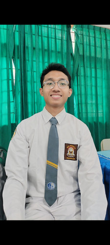 Evan der der.jpg