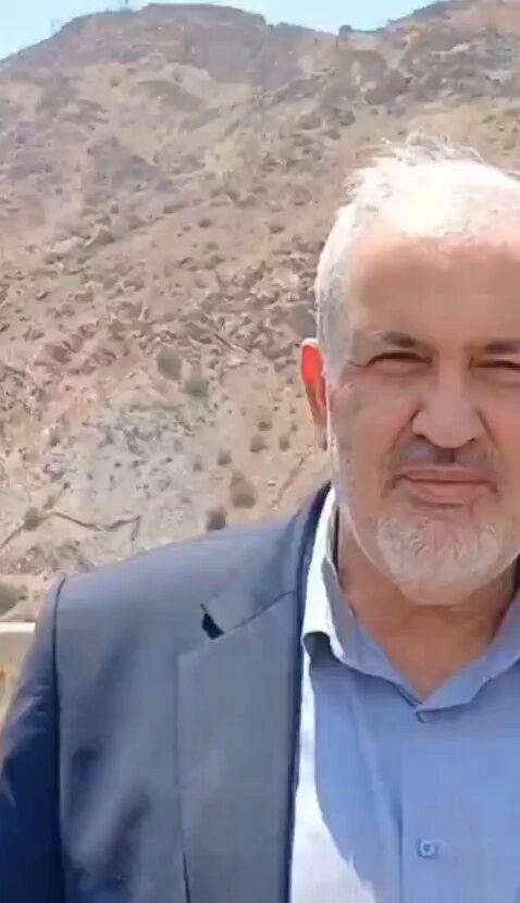 0H 6NG jroJEJqPV.jpg