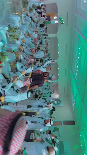 Uik0KE eKf8b fs1.jpg