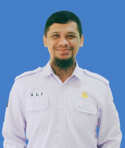 Ali Imron SMPN33.jpg