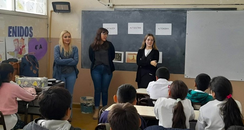 Dentro del programa Prevención escolar,el ministerio de educacion llego a  más de 6.500 alumnos que recibieron talleres sobre autoestima