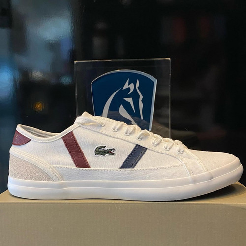 Lacoste Sideline Canvas.jpg