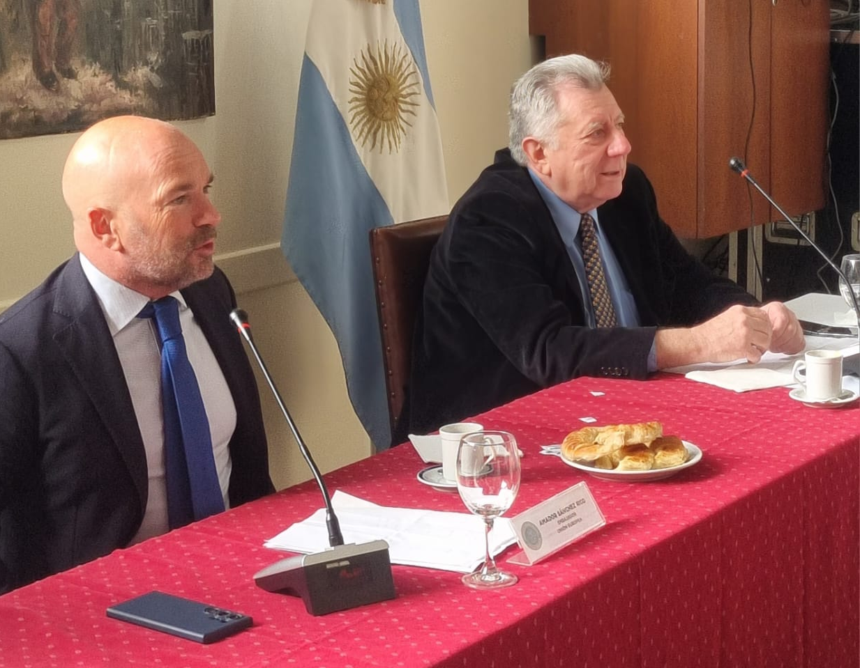 sanchez rico Roggero.png sanchez rico Roggero.png