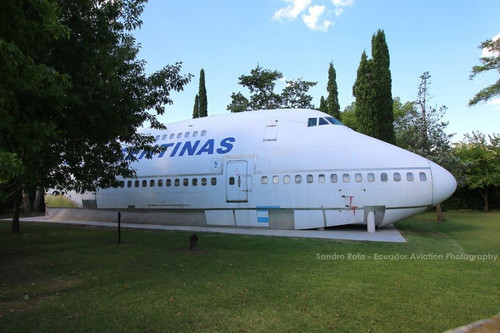AVION 1.jpg