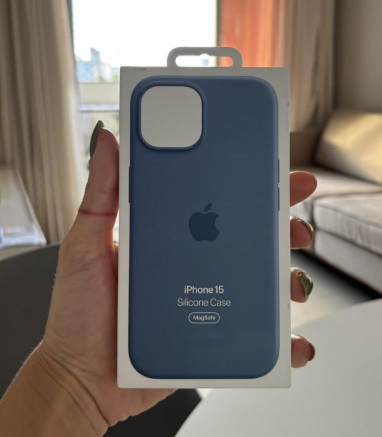 Apple Capa de silicone com MagSafe para iPhone 15