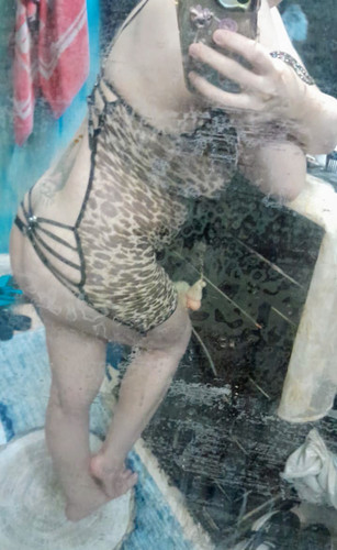 شرموطه قشطه وعسل بلدى  FZ4zSkB.md