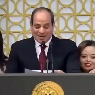 f5gh KgZAbSo1BoA.jpg