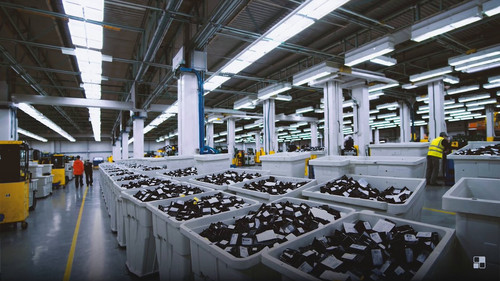 4H2RHL4KQjz7Gg O.jpg