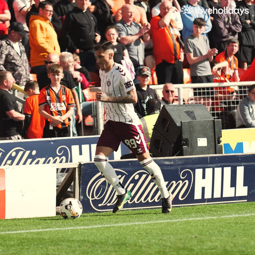 9BO7 OdUI2jg Jyo.jpg