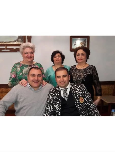 530949866 18520789870036958 5023909964627129379 n.jpg?stp=dst jpg s600x600 tt6& nc cat=108&ccb=1 7& .jpg