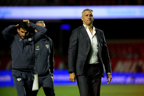 Mudanças no São Paulo: novo técnico, saídas de joias e expectativas para Libertadores