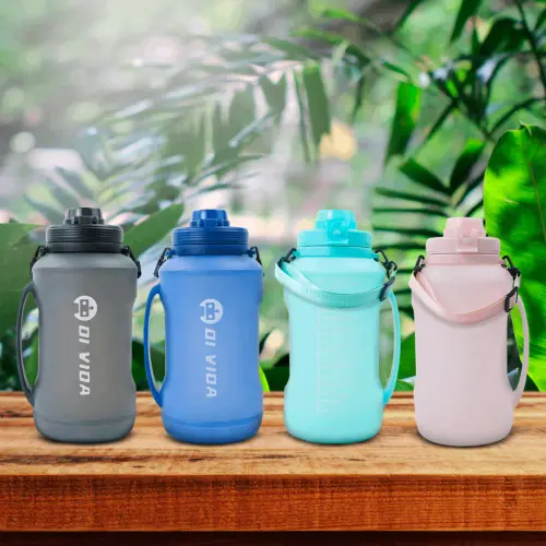 Garrafa De Água De Silicone Dobrável Com Alça 2 Litros Sem BPA e Antivazamento OI GAO1 23.webp