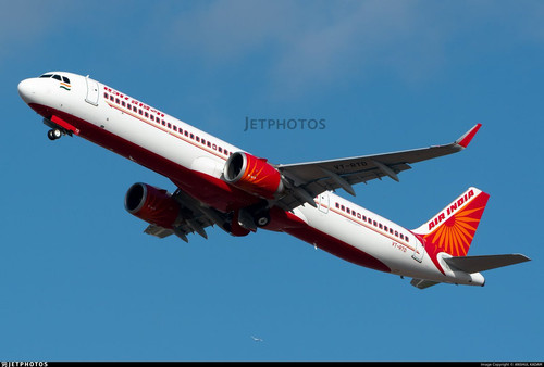 GobXku XUAASLXB?format=jpg.jpg