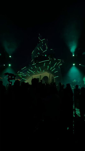 FhGwtVBK Cd8EQxn.jpg