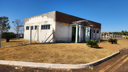 WhatsApp Image 2025 08 12 at 16.30.53.jpg