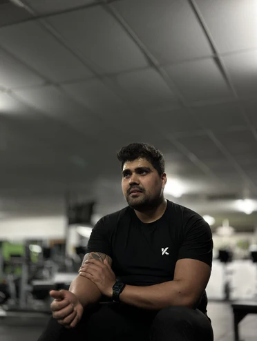 EU911LNKs mid 372x494 crop center.webp