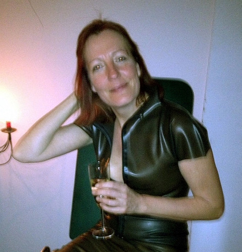 LatexladyT IMG 0766.jpg