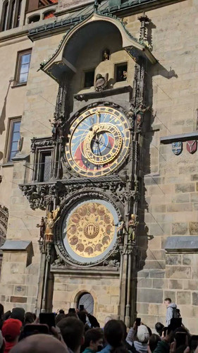 05eH9xrWJTYv 4I .jpg