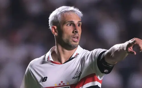 TITULAR RETORNANDO! Após grave lesão artilheiro do Tricolor está voltando!