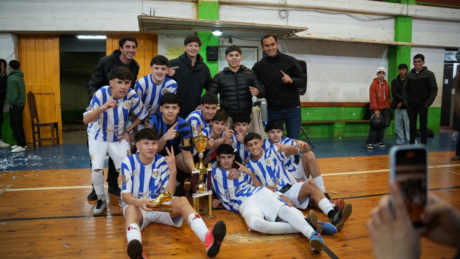 Apasionantes finales de la Copa Estudiantil 2025