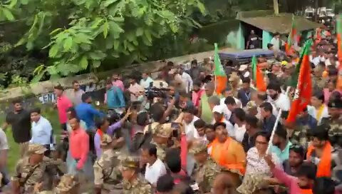 xeDdfHf29aB rB6a.jpg